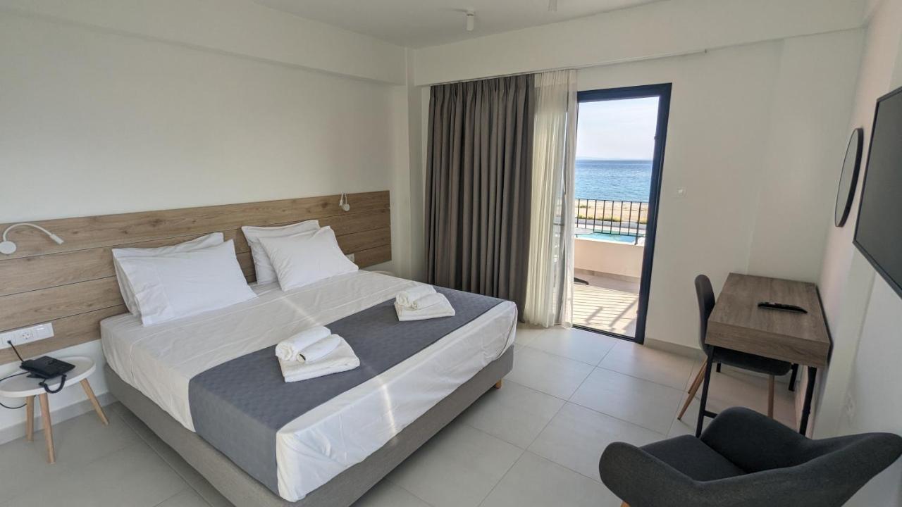 Costa Ionica - Mytikas Seaside Hotel ภายนอก รูปภาพ